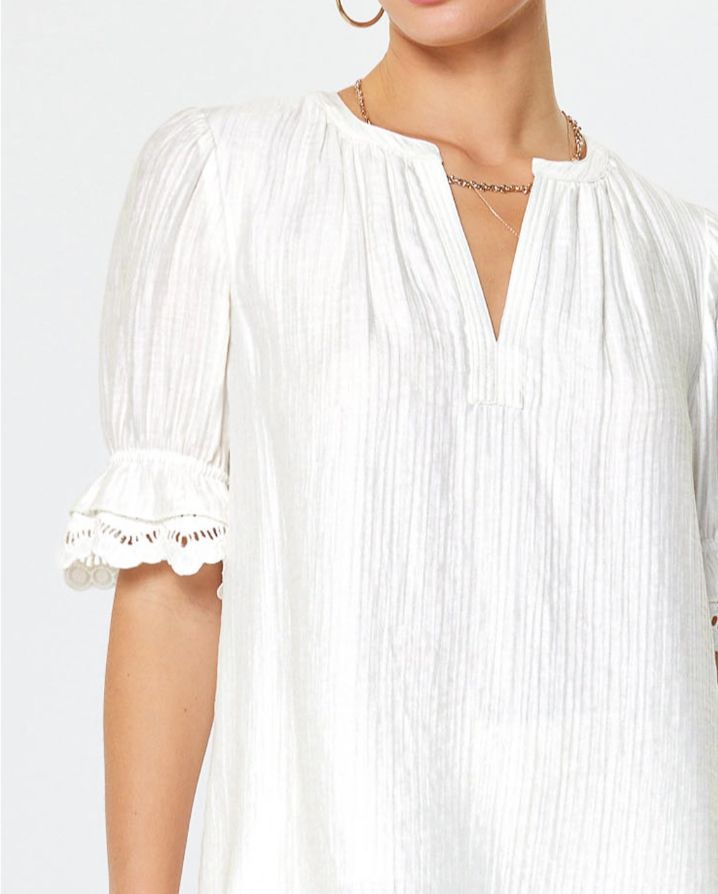 CRINKLE TEXTURE HALF SLEEVE BLOUSE