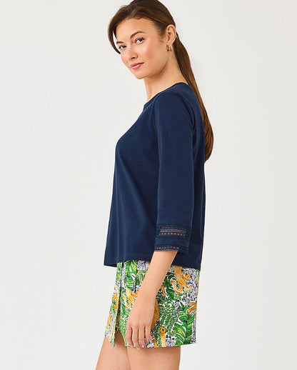 CLAIRMONT 3/4 SLEEVED TRIMMED KNIT TOP