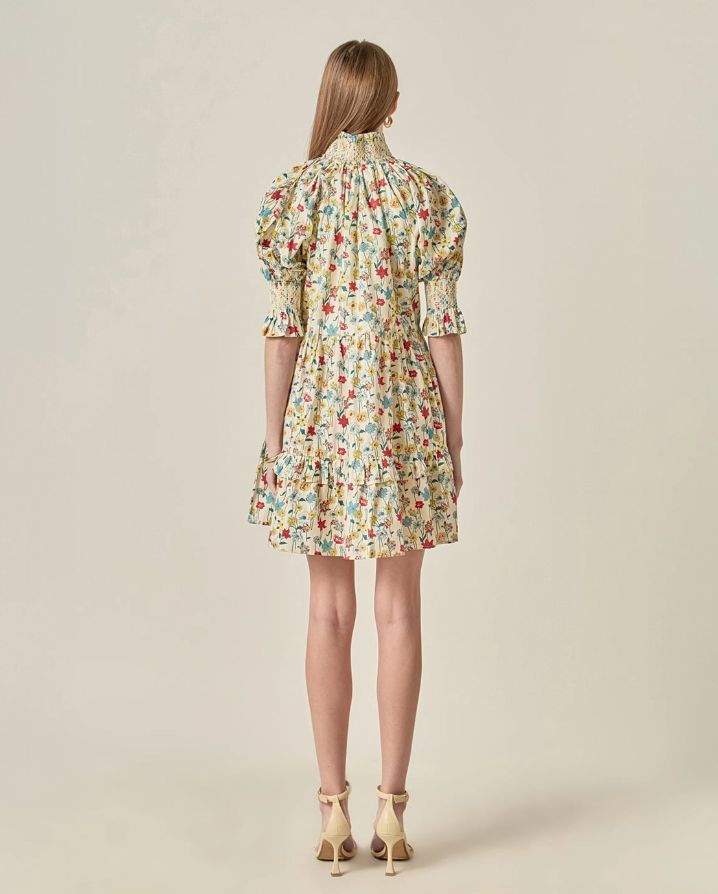 SMOCKED PUFF SLEEVES MINI DRESS