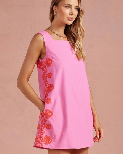 EMBROIDERED SHIFT MINI DRESS