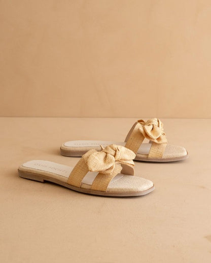 THE GINNY NATURAL TEXTURE BOW SLIDE